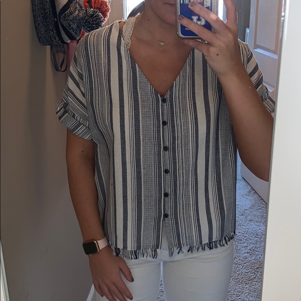 Main Strip Boutique Striped T-shirt